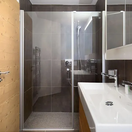 Apartment Adagio Dg Rechts - Griwarent Ag *